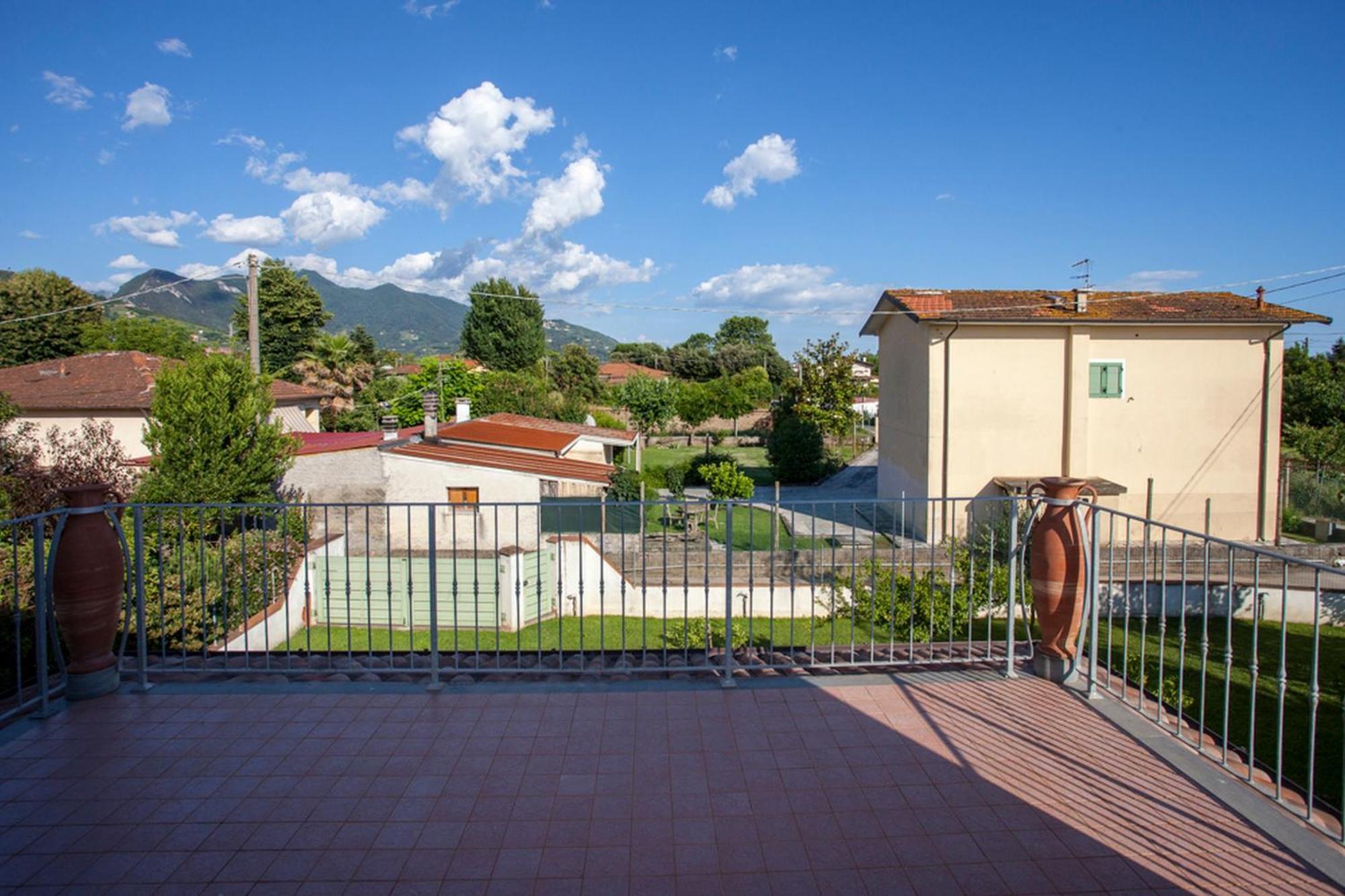 Villa Clara few min from sea Pietrasanta Exteriör bild