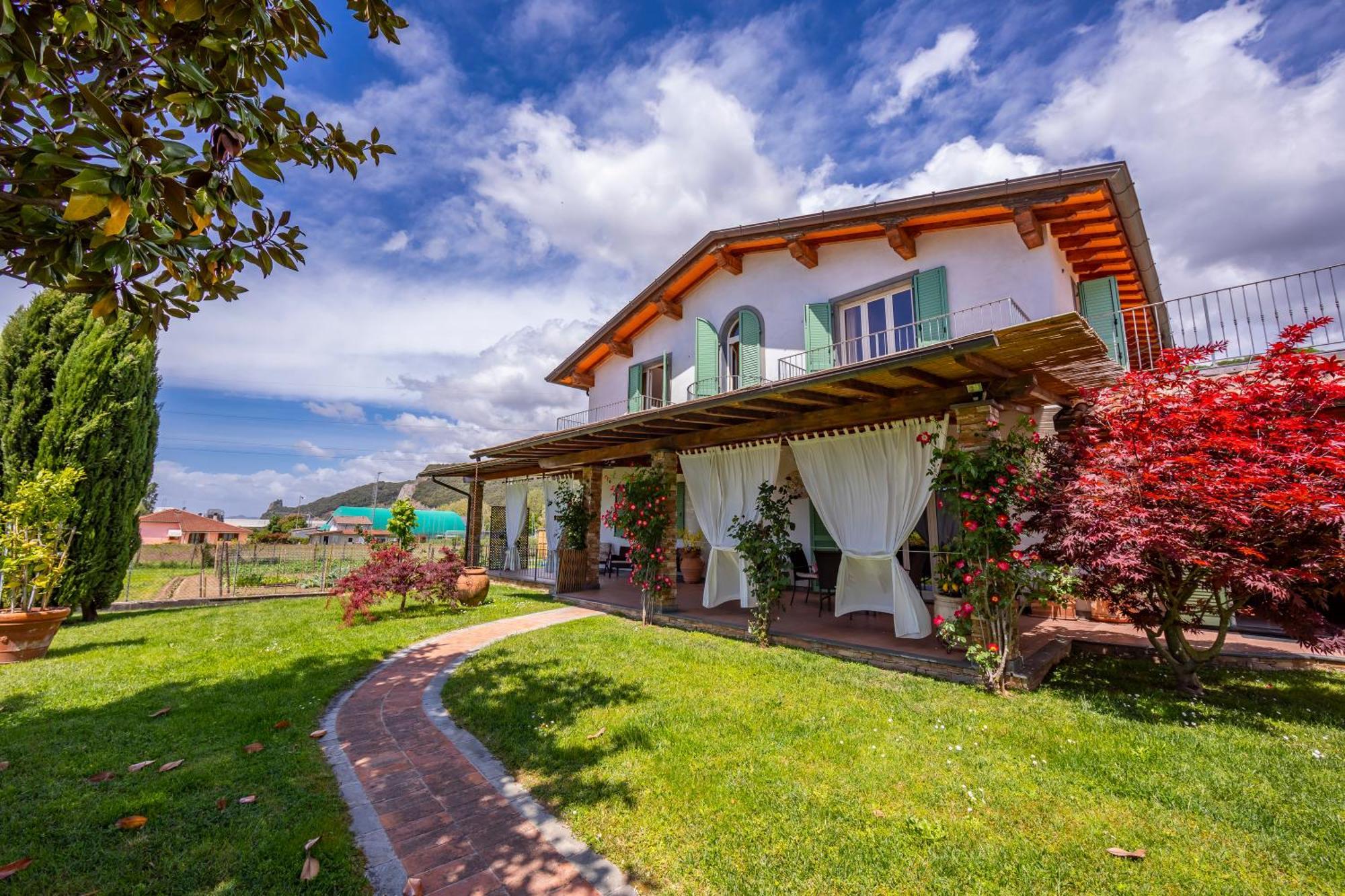Villa Clara few min from sea Pietrasanta Exteriör bild