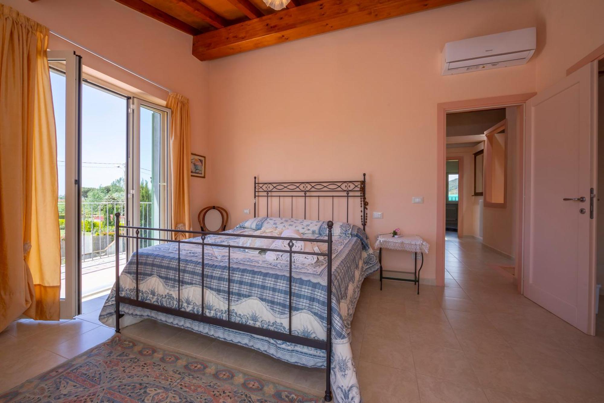 Villa Clara few min from sea Pietrasanta Exteriör bild